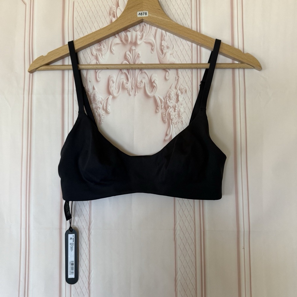 NikeSkims Skims Matte Micro Scoop Bra Dark Obsidian Black Size Small NWT